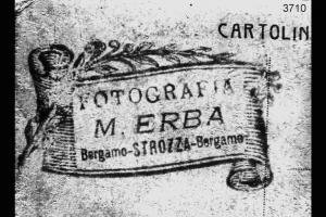 Riproduzione del marchio commerciale dello studio fotografico Erba.