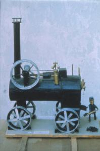 Poggio Rusco - Figurazioni di Remo Merighi - Plastico con la riproduzione di una motrice a vapore