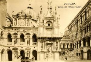 Venezia - Palazzo Ducale - Facciata e cortile