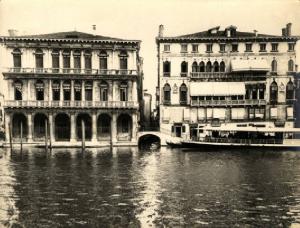 Venezia - Canal Grande - Palazzo Bembo e Palazzo Manin