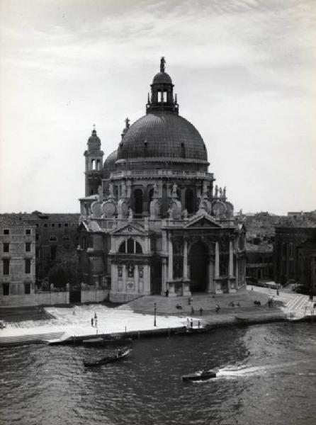Venezia - Isola della Giudecca - Basilica di Santa Maria della Salute