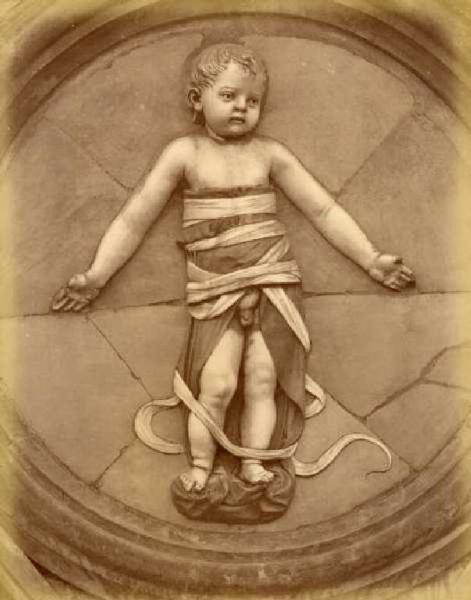Bassorilievo - Bambino in fasce - Andrea della Robbia - Firenze - Ospedale degli Innocenti - Portico