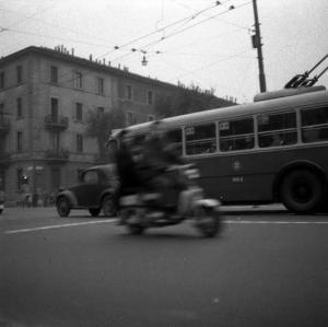 Milano - Viale Monte Ceneri all'incrocio con via Mac Mahon