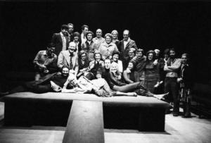 Milano - Teatro Il Trebbo - Ritratto di gruppo - Spettatori e attori