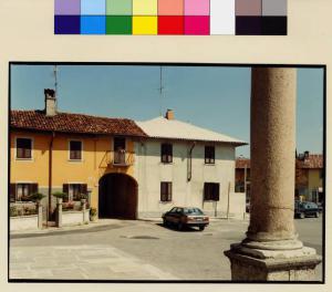 Lodi Vecchio - piazza Vittorio Emanuele II - case