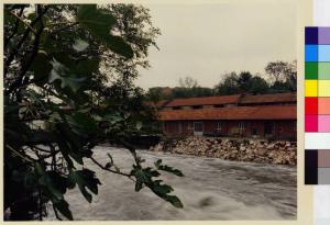 Melegnano - fiume Lambro - stabilimenti industriali