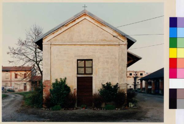 Pieve Emanuele - cascina Viquarterio - chiesa dell'Annunciazione