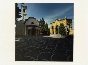 Inzago - via IV novembre - chiesa del santuario della Beata Vergine del Pilastrello - piazza