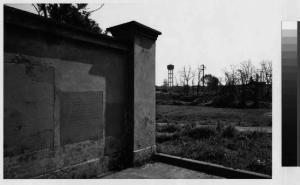 Rozzano - via Aspromonte -  località di Valleambrosia - cimitero - muro di cinta