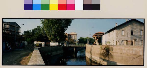 Legnano - fiume Olona - ponte - case