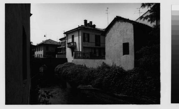 Binasco - Navigliaccio o Naviglio di Pavia - centro storico - abitazioni