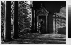 Rho - palazzo Visconti Banfi - cancello di ingresso