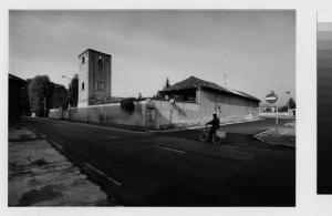 Cernusco sul Naviglio - via Cavour - cascina con torre - incrocio stradale