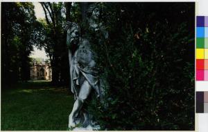 Vimercate - villa Gallarati Scotti - parco - statua