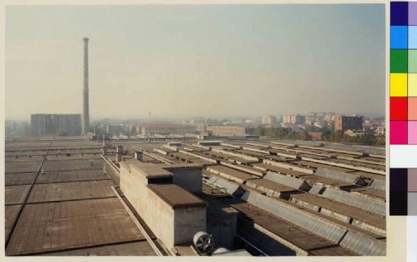 Varedo - area industriale Nylstar (ex SNIA) - capannoni - centro urbano