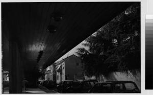 Cesano Maderno - corso Roma - edificio commerciale - automobili - case