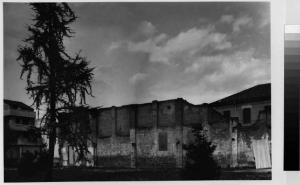 Cesano Maderno - via Borromeo - mura diroccate - case