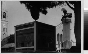 Cesano Maderno - frazione di Binzago - piazza don Borghi - cabina telefonica - campanile