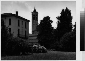 Motta Visconti - chiesa di San GiovanniBattista - parco di villa Maino Incisa - abitazione - centro storico