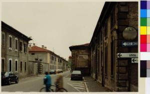 Varedo - via Bagatti e via Vittorio Emanuele - case a corte - centro urbano