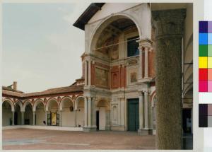 Abbiategrasso - chiesa Santa Maria Nuova - facciata di ingresso - portale - portico