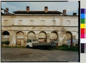 Cassinetta di Lugagnano - via Roma 78 - villa Eusebio - corte