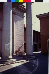 Cuggiono - chiesa di San Giorgio - colonne