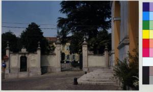 Carate Brianza - località di Costa Lambro - villa Stanga Busca - piazza - chiesa