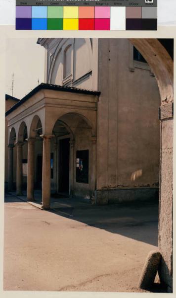 Lentate sul Seveso - frazione di Copreno - chiesa di Sant'Alessandro - portico