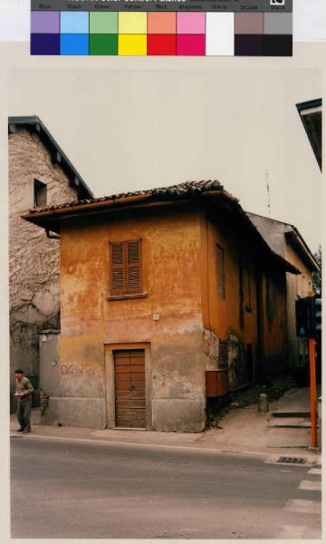 Lentate sul Seveso - via San Michele del Carso - centro storico - casa
