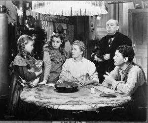 Scena del film "Mamma ti ricordo" - regia George Stevens - 1948 - attori Irene Dunne, Steve Brown, Peggy Mc Intyre e June Hedin