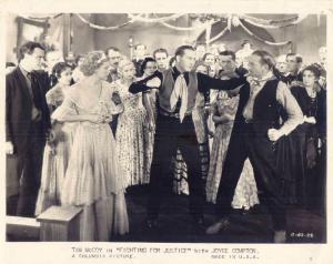 Scena del film "Fighting for Justice" - regia Otto Brower- 1932 - attori Tim Mc Coy e Joyce Compton