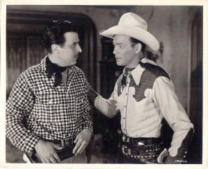 Scena del film "Rainbow over Texas" - regia Frank McDonald - 1946 - attore Roy Rogers