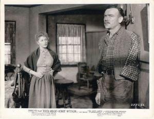 Scena del film "Notte senza fine" - regia Raoul Walsh - 1947 - attrice Judith Anderson