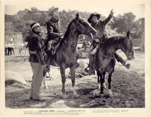 Scena del film "Il pugnale del bianco" - regia Ray Enright - 1948 - attore Randolph Scott