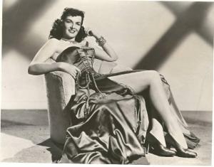 Scena del film "La regina dei desperados" - regia Allan Dwan - 1952 - attrice Jane Russell