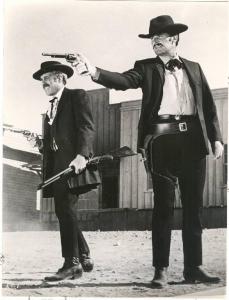 Scena del film "L'ora delle pistole" - regia John Sturges - 1967