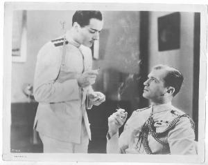 Scena del film "The Battle" - regia Nicolas Farkas e Viktor Tourjansky - 1934 - attore Charles Boyer