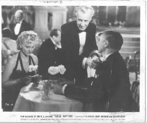 Scena del film "Black Eyes" (Gran Bretagna)/ "False Rapture" (USA) - regia Herbert Brenonr - 1939 - attore Otto Kruger