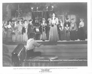 Scena del film "Gli occhi che non sorrisero" - regia William Wyler - 1952 - attrice Jennifer Jones
