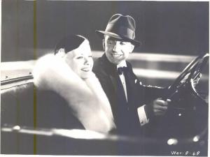 Scena del film "Bachelor's Affair" - regia Alfred Werker - 1932 - attori Arthur Pierson e Joan Marsh