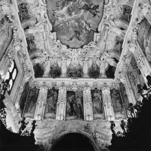 Caravaggio - santuario - sacrestia - volta decorata a stucco e affreschi