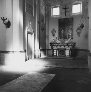Villa Cavazzi - cappella - altare