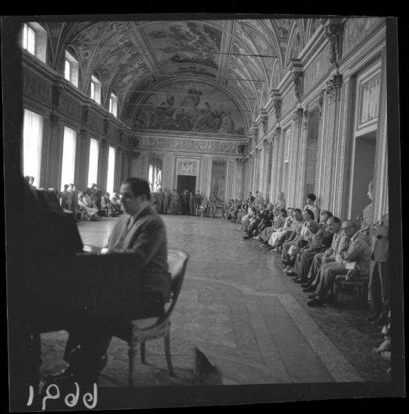 Congresso internazionale di Storia del Teatro - Concerto per clavicembalo - Ospiti in ascolto - Mantova - Palazzo Ducale - Sala degli Specchi