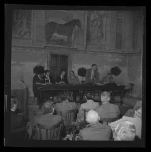 Ritratto di gruppo - Relatori - Convegno - Mantova - Palazzo Te - Sala dei Cavalli