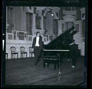 Ritratto maschile - Pianista - Francois Kerdoncuff - Mantova - Teatro Scientifico "Bibiena"