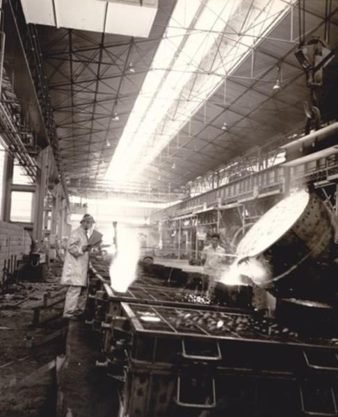 Innocenti - Impianto siderurgico dell'Orinoco - Fonderia - Colate