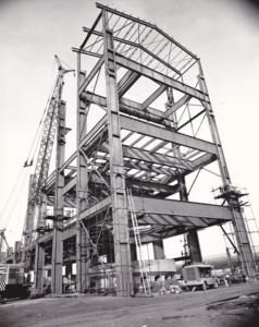 Innocenti - Impianto siderurgico dell'Orinoco - Edificio dei forni elettrici in costruzione