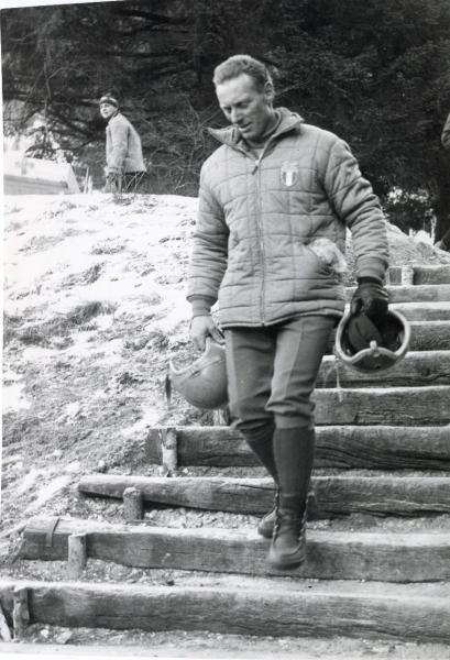 Sport invernali - Bob a due maschile - Innsbruck (Austria) - Giochi della IX Olimpiade invernale 1964 - Eugenio Monti dopo gli allenamenti