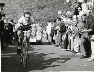 Ciclismo - Ercole Baldini - 43° Giro d'Italia - Tappa Seregno-Lecco - Cronometro individuale - In azione